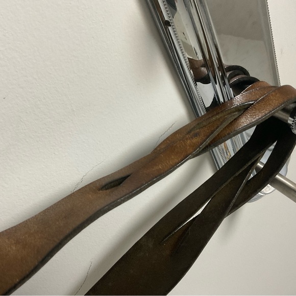 Gorgeously Real Earthy Handmade Thick Leather Weave Strap With Stamp Decor Bag! - Picture 10 of 16